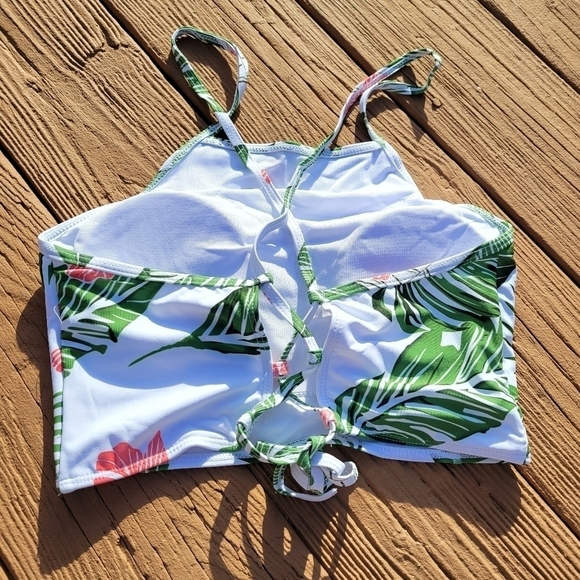 High Neck Brazilian Bikini•Large top & Medium bottom - Picture 12 of 15